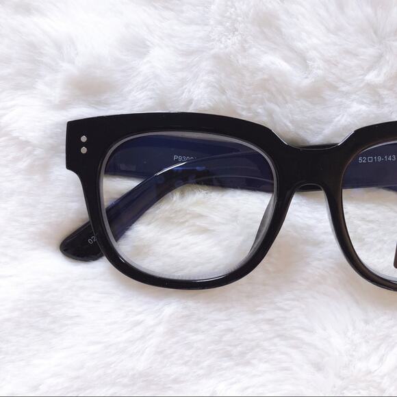 Juliette Black Computer Blue Light Glasses - Picture 2 of 9